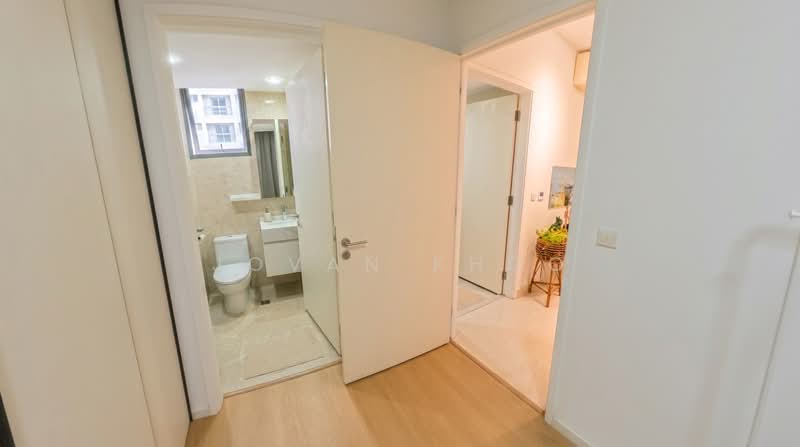 La Fiesta, 62 Sengkang Square, 2 Bedrooms, 753 sqft, Condominium For Rent, by Jovan Khoo, 500197983 - Bathroom - PropertyGuru.com.sg