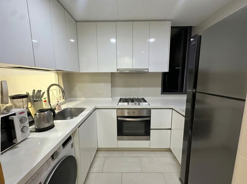 La Fiesta, 62 Sengkang Square, 2 Bedrooms, 753 sqft, Condominium For Rent, by Jovan Khoo, 500197983 - Kitchen - PropertyGuru.com.sg