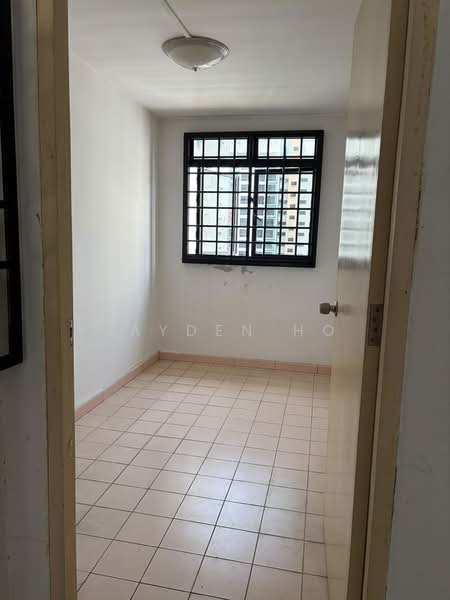 57 Lorong 5 Toa Payoh, 57 Lorong 5 Toa Payoh, 2 Bedrooms, 657 sqft, HDB Flat For Sale, by Jayden Ho, 500197992 - PropertyGuru.com.sg