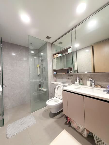 The Tapestry, 59 Tampines Street 86, 1 Bedroom, 474 sqft, Condominium For Rent, by Calvin Choh, 500197994 - Bathroom - PropertyGuru.com.sg