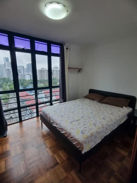 Regal Court, 17 Kim Keat Road, 2 Bedrooms, 915 sqft, Apartment For Sale, by Lynn Goh, 500197999 - Bedroom - PropertyGuru.com.sg