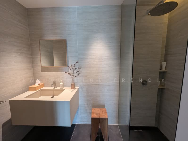 7 Draycott Drive, 7 Draycott Drive, 1 Bedroom, 2,121 sqft, Condominium For Sale, by Jacqueline French, 500198005 - Guest Bathroom - PropertyGuru.com.sg