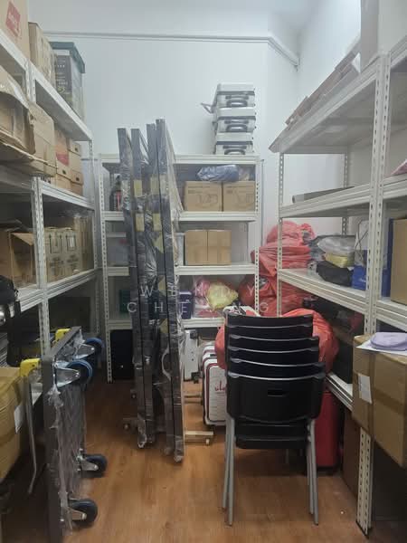 Ubi Centre, 57 Ubi Avenue 1, 132 sqft, Light Industrial (B1) For Rent, by Wendy Cheong, 500198008 - Interior - CommercialGuru.com.sg