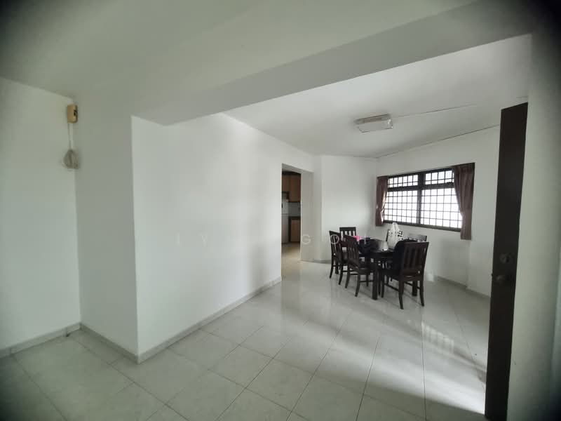 256 Simei Street 1, 256 Simei Street 1, 3 Bedrooms, 1,087 sqft, HDB Flat For Rent, by Lynn Goh, 500198011 - Dining Room - PropertyGuru.com.sg