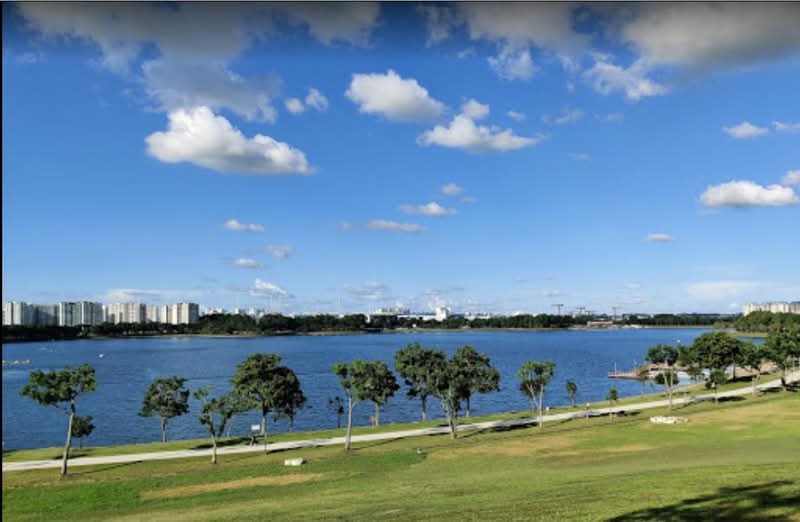 712 Bedok Reservoir Road, 712 Bedok Reservoir Road, 2 Bedrooms, 883 sqft, HDB Flat For Rent, by Ng Lu Li (Celia), 500198016 - Exterior - PropertyGuru.com.sg