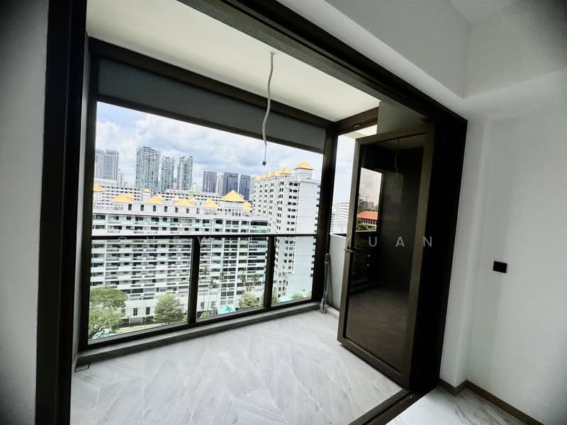 The Landmark, 173 Chin Swee Road, 1 Bedroom, 517 sqft, Condominium For Rent, by Chew Lih Yuan, 500198018 - Balcony - PropertyGuru.com.sg