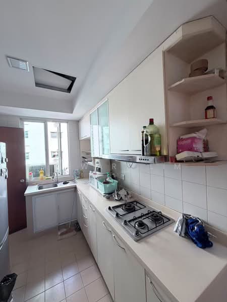Canberlin Lodge, 69 Lorong 6 Geylang, 3 Bedrooms, 1,163 sqft, Condominium For Sale, by Stewart Lim, 500198024 - Kitchen - PropertyGuru.com.sg