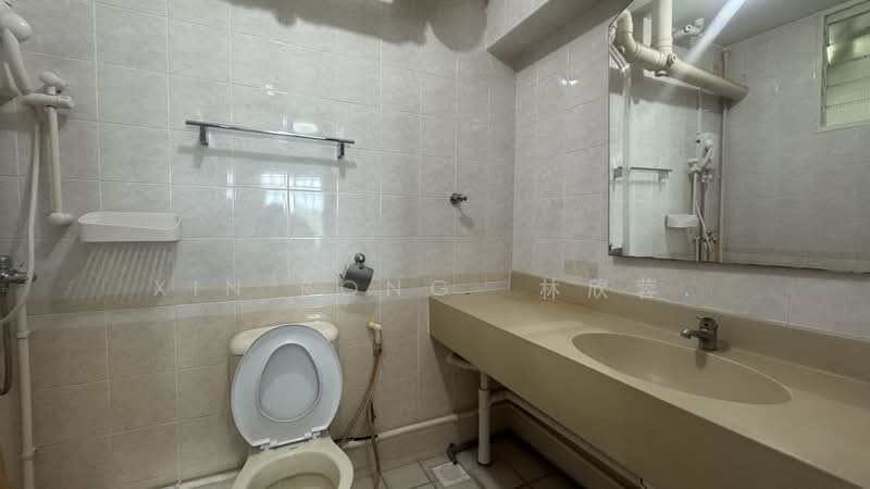 119A Rivervale Drive, 119A Rivervale Drive, 3 Bedrooms, 1,098 sqft, HDB Flat For Sale, by Xin Rong 林欣蓉., 500198029 - Bathroom - PropertyGuru.com.sg
