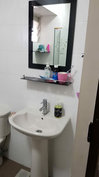 126C Kim Tian Road, 126C Kim Tian Road, Room Rental, 150 sqft, HDB Flat For Rent, by Seenuvasan Balamurugan (Bala), 500198038 - Bathroom - PropertyGuru.com.sg