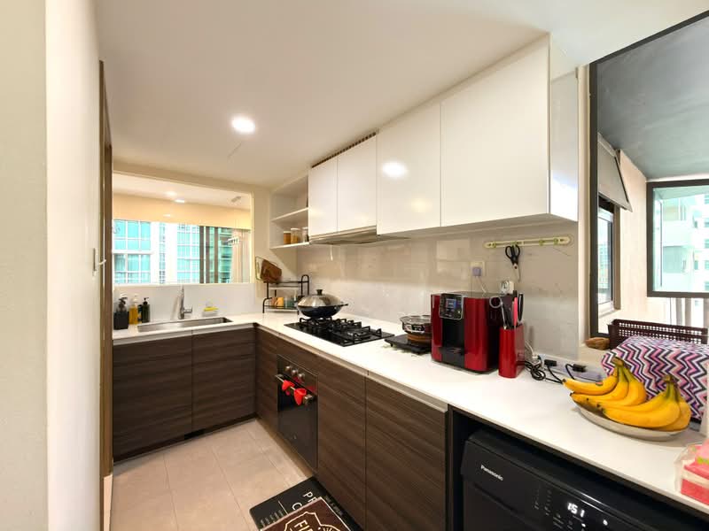 The Terrace, 88 Edgedale Plains, 4 Bedrooms, 1,313 sqft, Executive Condominium For Sale, by Louise Sito, 500198039 - Kitchen - PropertyGuru.com.sg