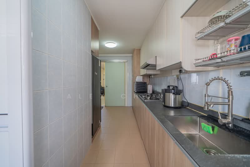 25 Chai Chee Road, 25 Chai Chee Road, 3 Bedrooms, 1,119 sqft, HDB Flat For Sale, by Alex Chong, 500198042 - Kitchen - PropertyGuru.com.sg