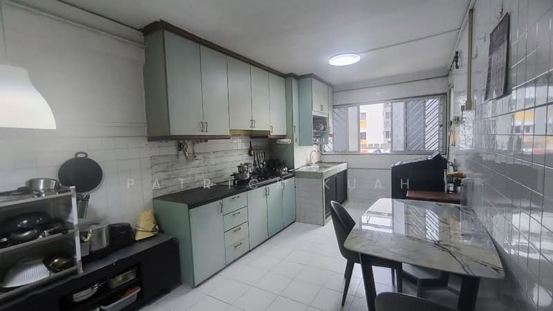 471 Ang Mo Kio Avenue 10, 471 Ang Mo Kio Avenue 10, 2 Bedrooms, 721 sqft, HDB Flat For Sale, by Patrick Kuah, 500198044 - Kitchen - PropertyGuru.com.sg