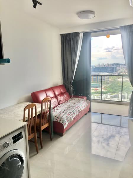 Whistler Grand, 109 West Coast Vale, 1 Bedroom, 441 sqft, Condominium For Rent, by Patrick Chiok, 500198056 - Living Room - PropertyGuru.com.sg