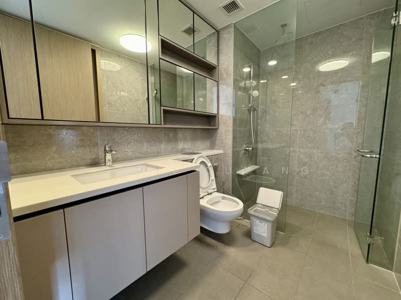 The Tapestry, 51 Tampines Street 86, 1 Bedroom, 474 sqft, Condominium For Sale, by Darryl Ouyang, 500198062 - Bathroom - PropertyGuru.com.sg