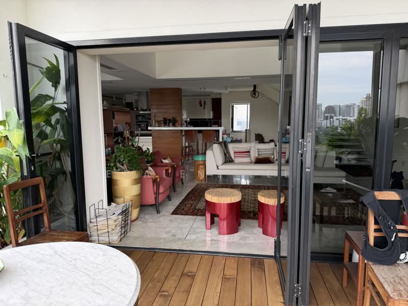 Balmoral Penthouse, Balmtal Road, 5 Bedrooms, 5,000 sqft, Condominium For Rent, by Edalene Lee, 500198064 - Balcony - PropertyGuru.com.sg