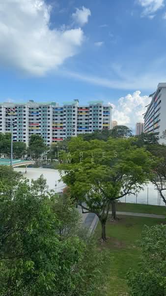 Blk 5 Bedok south ave 2, 5 Bedok south ave 2, 3 Bedrooms, 882 sqft, HDB Flat For Sale, by Charles Wee, 500198067 - Exterior - PropertyGuru.com.sg