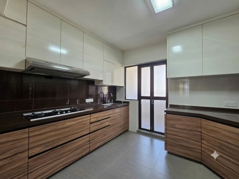 713 Tampines Street 71, 713 Tampines Street 71, 3 Bedrooms, 1,076 sqft, HDB Flat For Sale, by Jeremy Peh, 500198070 - Kitchen - PropertyGuru.com.sg