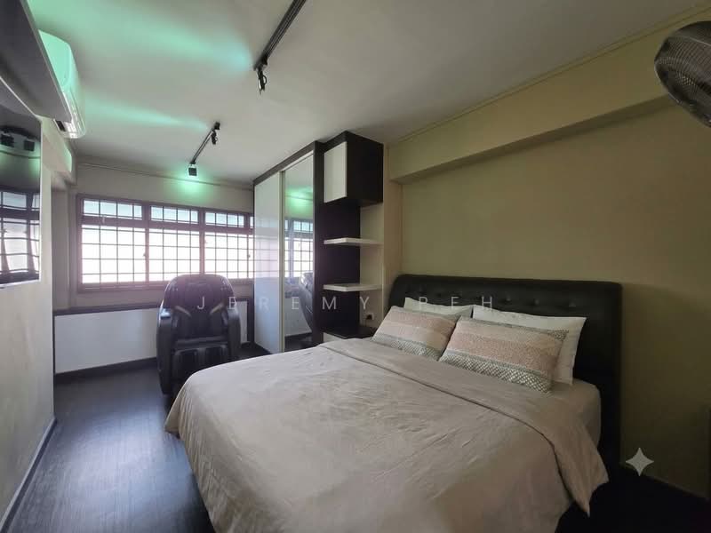 713 Tampines Street 71, 713 Tampines Street 71, 3 Bedrooms, 1,076 sqft, HDB Flat For Sale, by Jeremy Peh, 500198070 - Bedroom - PropertyGuru.com.sg