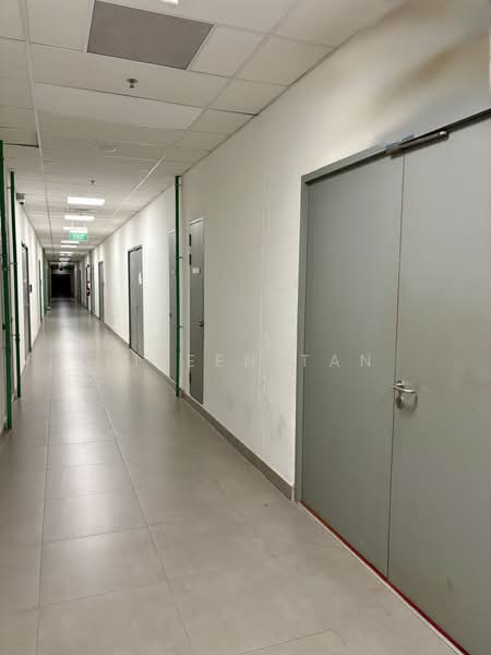 Oxley BizHub, 69 Ubi Road 1, 958 sqft, Light Industrial (B1) For Sale, by Eileen Tan, 500198082 - Corridor - CommercialGuru.com.sg