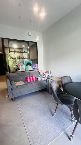KI Residences At Brookvale, 20 Brookvale Drive, Studio, 753 sqft, Condominium For Sale, by Jade Kutzner, 500198088 - Living Room - PropertyGuru.com.sg