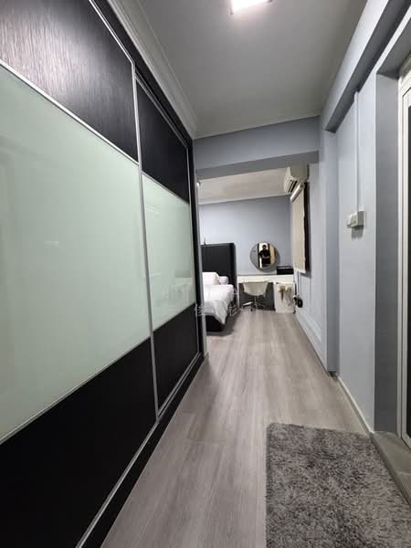 184 Yung Sheng Road, 184 Yung Sheng Road, 3 Bedrooms, 1,249 sqft, HDB Flat For Sale, by CP Tan (陈俊彬), 500198091 - Corridor - PropertyGuru.com.sg