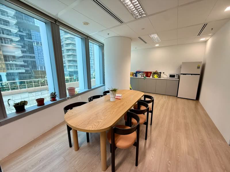 SGX Centre I, 2 Shenton Way, 2,918 sqft, Office For Rent, by Joanna Zhou, 500198092 - Dining Room - CommercialGuru.com.sg