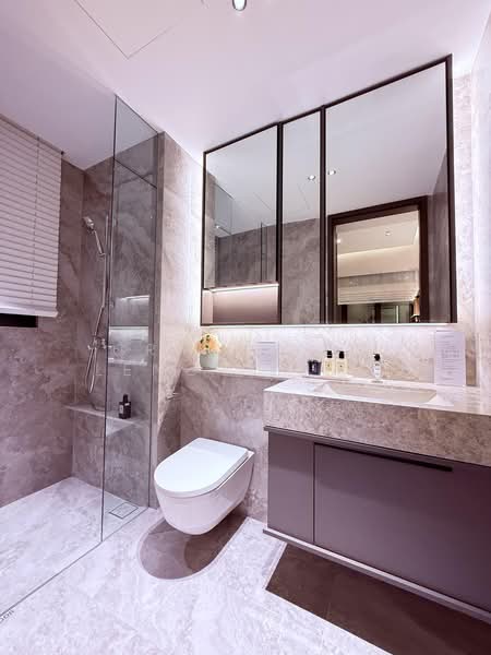 MEYER BLUE, 83 Meyer Road, 4 Bedrooms, 1,518 sqft, Condominium For Sale, by Grace Yeo Leng Leng 杨凌凌, 500198098 - Bathroom - PropertyGuru.com.sg