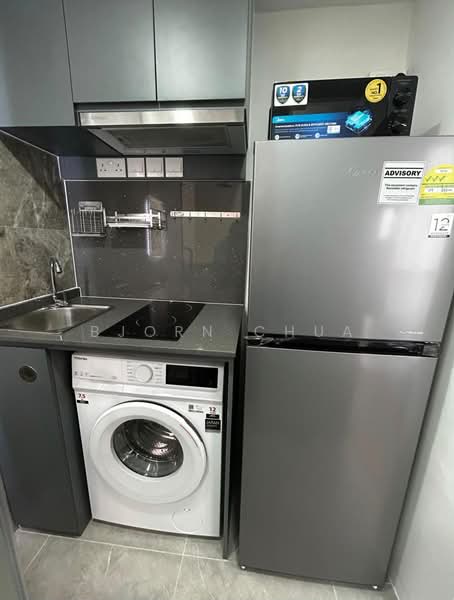 The Landmark, 173 Chin Swee Road, Studio, 350 sqft, Condominium For Rent, by Bjorn Chua, 500198104 - Kitchen - PropertyGuru.com.sg