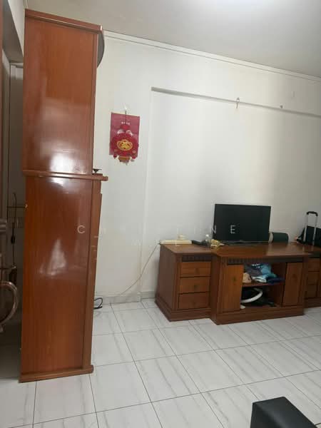 224 Tampines Street 23, 224 Tampines Street 23, 2 Bedrooms, 1,000 sqft, HDB Flat For Rent, by Christine Wee, 500198107 - Living Room - PropertyGuru.com.sg