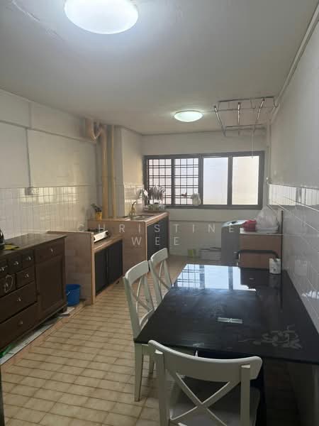 224 Tampines Street 23, 224 Tampines Street 23, 2 Bedrooms, 1,000 sqft, HDB Flat For Rent, by Christine Wee, 500198107 - Kitchen - PropertyGuru.com.sg