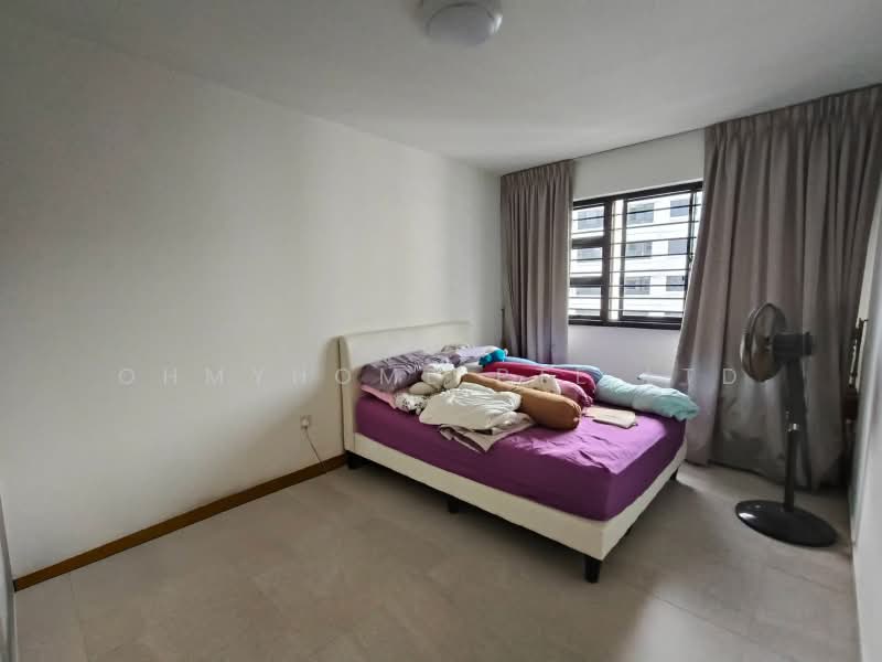 258A Punggol Field, 258A Punggol Field, 3 Bedrooms, 1,216 sqft, HDB Flat For Sale, by JESLYN LIM, 500198117 - Bedroom - PropertyGuru.com.sg
