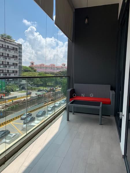 KAP Residences, 11 King Albert Park, 2 Bedrooms, 721 sqft, Condominium For Rent, by Shan Ong, 500198121 - Balcony w/roller blinds - PropertyGuru.com.sg