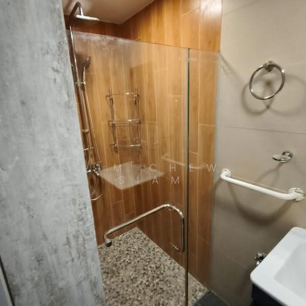 MacPherson Garden Estate, 3 Jalan Gembira, Macpherson / Potong Pasir, 3 Bedrooms, 1,833 sqft, Terraced House For Rent, by Lim Chew Siam, 500198122 - Bathroom - PropertyGuru.com.sg