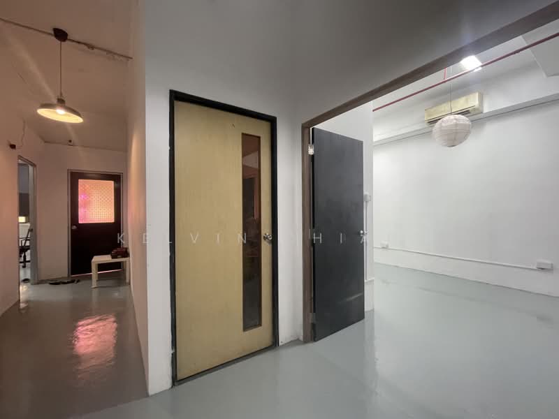 B1 Union Industrial Center, 3 Lorong Bakar Batu, 250 sqft, Light Industrial (B1) For Rent, by Kelvin Chiang, 500198124 - Interior - CommercialGuru.com.sg
