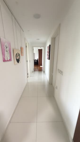 The Interlace, 180 Depot Road, 3 Bedrooms, 1,593 sqft, Condominium For Rent, by Sherly Tan, 500198128 - Corridor - PropertyGuru.com.sg