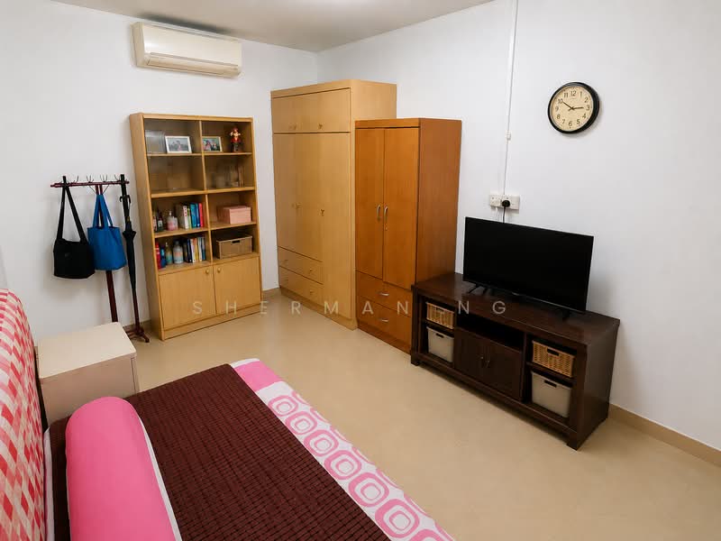 309 Shunfu Road, 309 Shunfu Road, 2 Bedrooms, 721 sqft, HDB Flat For Sale, by Sherman Ng, 500198133 - Bedroom - PropertyGuru.com.sg