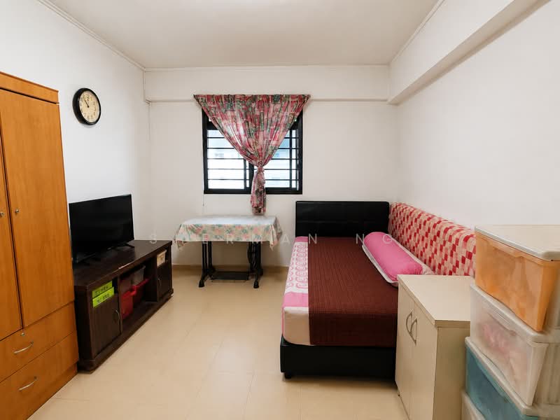 309 Shunfu Road, 309 Shunfu Road, 2 Bedrooms, 721 sqft, HDB Flat For Sale, by Sherman Ng, 500198133 - Bedroom - PropertyGuru.com.sg