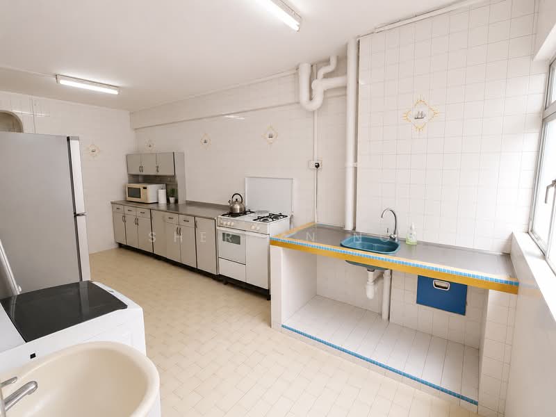 309 Shunfu Road, 309 Shunfu Road, 2 Bedrooms, 721 sqft, HDB Flat For Sale, by Sherman Ng, 500198133 - Kitchen - PropertyGuru.com.sg