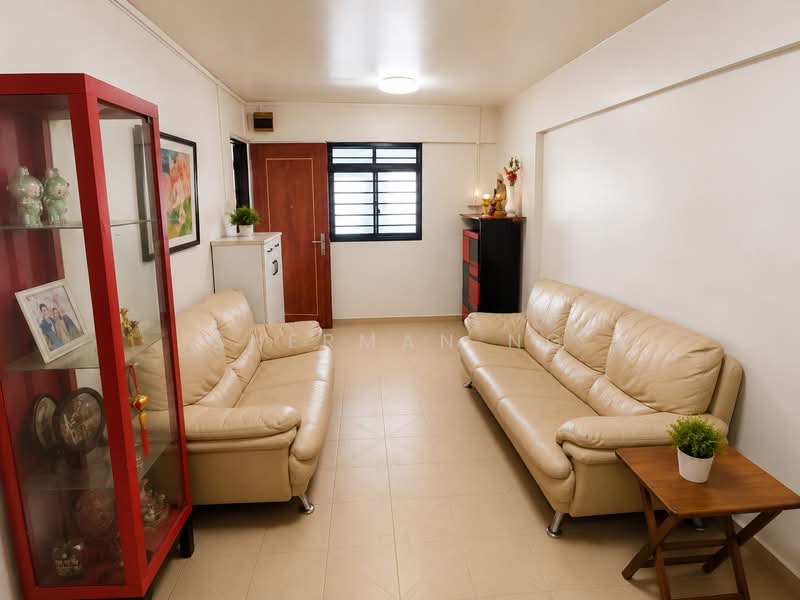 309 Shunfu Road, 309 Shunfu Road, 2 Bedrooms, 721 sqft, HDB Flat For Sale, by Sherman Ng, 500198133 - Living Room - PropertyGuru.com.sg