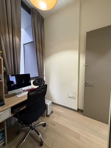 Robin Residences, 1 Robin Drive, 3 Bedrooms, 1,012 sqft, Condominium For Rent, by Jason Quek, 500198138 - Study - PropertyGuru.com.sg