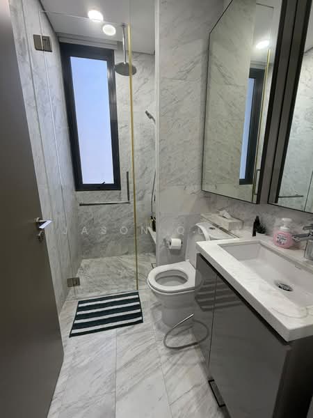 Robin Residences, 1 Robin Drive, 3 Bedrooms, 1,012 sqft, Condominium For Rent, by Jason Quek, 500198138 - Bathroom - PropertyGuru.com.sg