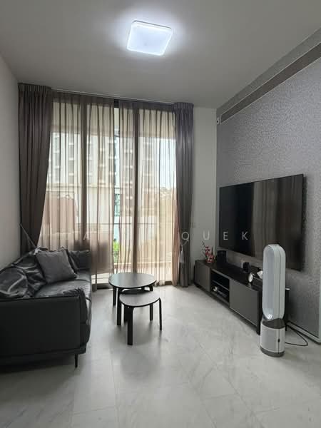 Robin Residences, 1 Robin Drive, 3 Bedrooms, 1,012 sqft, Condominium For Rent, by Jason Quek, 500198138 - Living Room - PropertyGuru.com.sg