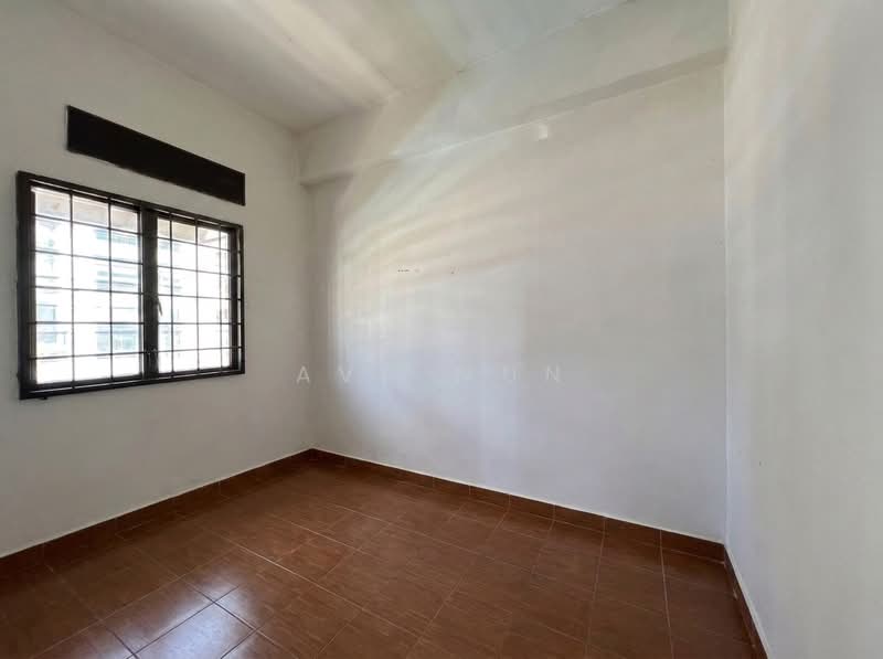 Sembawang Garden Arcade, , 3 Bedrooms, 1,608 sqft, Shophouse For Rent, by Ava Mun, 500198161 - Utility - PropertyGuru.com.sg