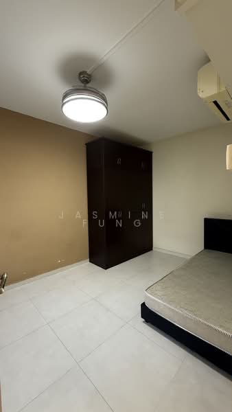 653 Jalan Tenaga, 653 Jalan Tenaga, 4 Bedrooms, 1,335 sqft, HDB Flat For Sale, by Jasmine Fung, 500198169 - Bedroom - PropertyGuru.com.sg