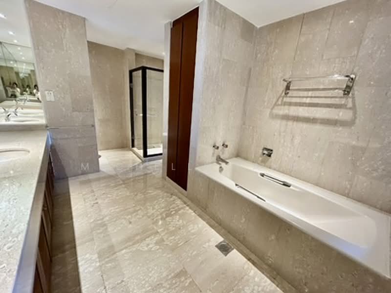 The Colonnade, 82 Grange Road, 5 Bedrooms, 3,994 sqft, Condominium For Rent, by Michelle Yang, 500198178 - Bathroom - PropertyGuru.com.sg