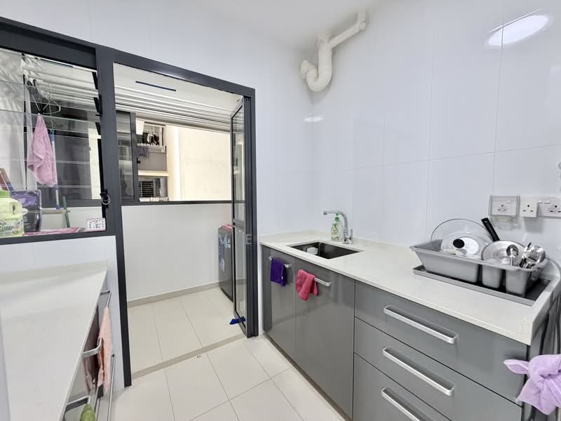 96 Dawson Road, 96 Dawson Road, 2 Bedrooms, 678 sqft, HDB Flat For Sale, by Baven Tan, 500198183 - Kitchen - PropertyGuru.com.sg