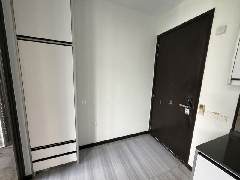 The Siena, 31 Tan Kim Cheng Road, 1 Bedroom, 538 sqft, Apartment For Rent, by Johnny Chia, 500198195 - Entrance - PropertyGuru.com.sg