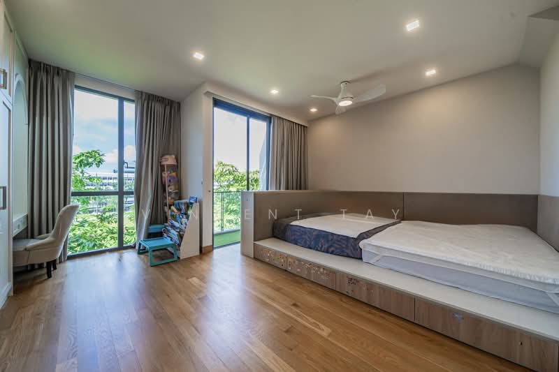 Belgravia Villas, 200 Ang Mo Kio Avenue 5, 5 Bedrooms, 3,961 sqft, Cluster House For Sale, by Vincent Tay, 500198200 - Bedroom - PropertyGuru.com.sg