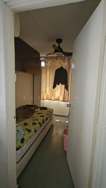 30 Jalan Klinik, 30 Jalan Klinik, 2 Bedrooms, 624 sqft, HDB Flat For Sale, by Alex Low 刘经佑, 500198214 - Bedroom - PropertyGuru.com.sg