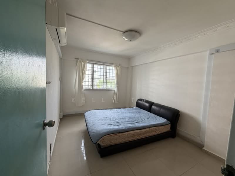 327 Yishun Ring Road, 327 Yishun Ring Road, 3 Bedrooms, 904 sqft, HDB Flat For Sale, by Kelly Tay, 500198219 - Bedroom - PropertyGuru.com.sg